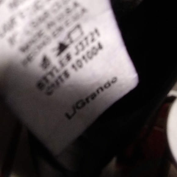 36'',28'',38''Talk about Sexy! Black & Gold Sequined Jumpsuit - Picture 10 of 15